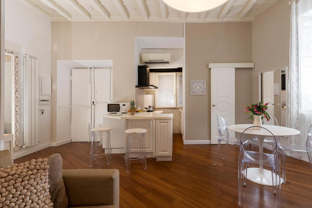 Lovely New Home, Fontana Di Trevi Rome Extérieur photo