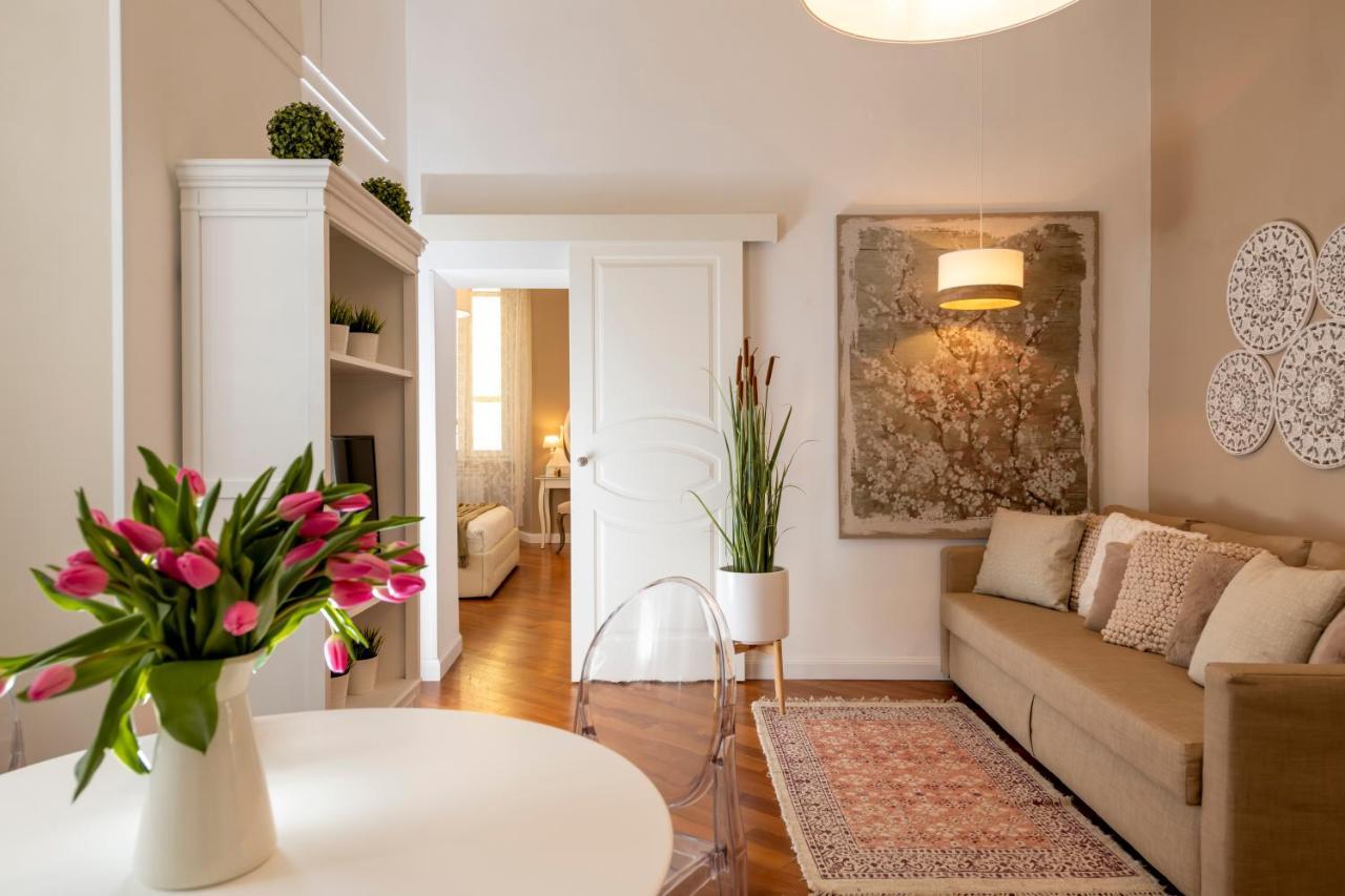 Lovely New Home, Fontana Di Trevi Rome Extérieur photo